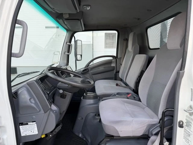 2017 Isuzu Elf - Image 9 of 21