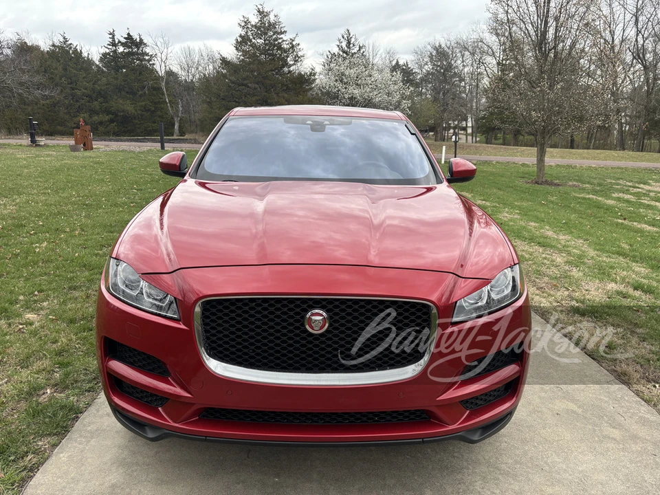 2017 Jaguar F-Pace - Image 11 of 14