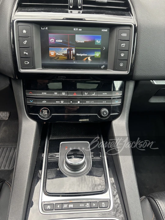 2017 Jaguar F-Pace - Image 14 of 14