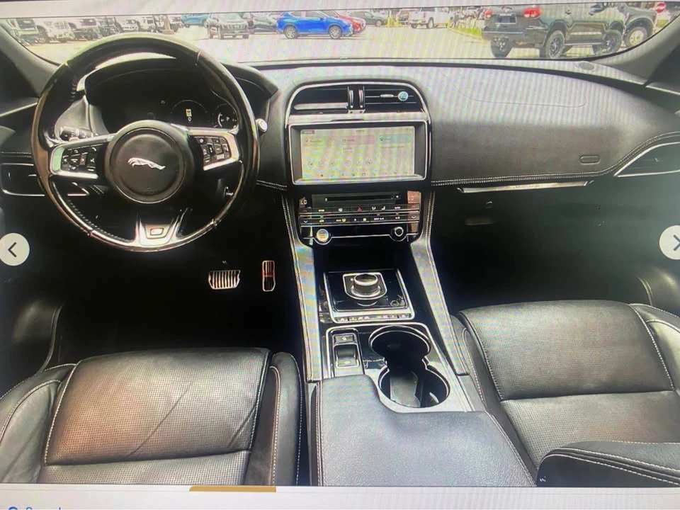 2017 Jaguar F-Pace - Image 2 of 4