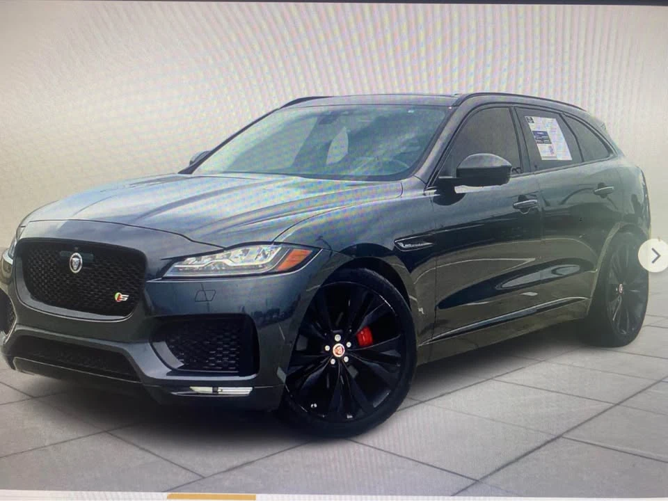 2017 Jaguar F-Pace - Image 3 of 4