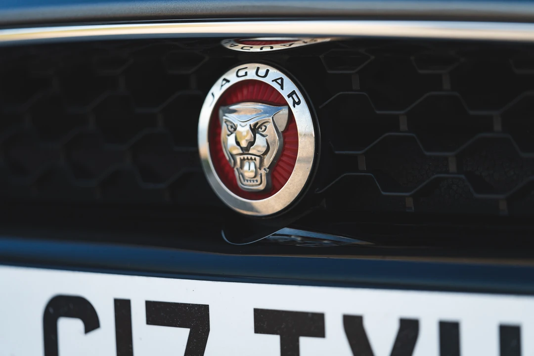 2017 Jaguar F-Type 1st Gen - Image 23 of 31