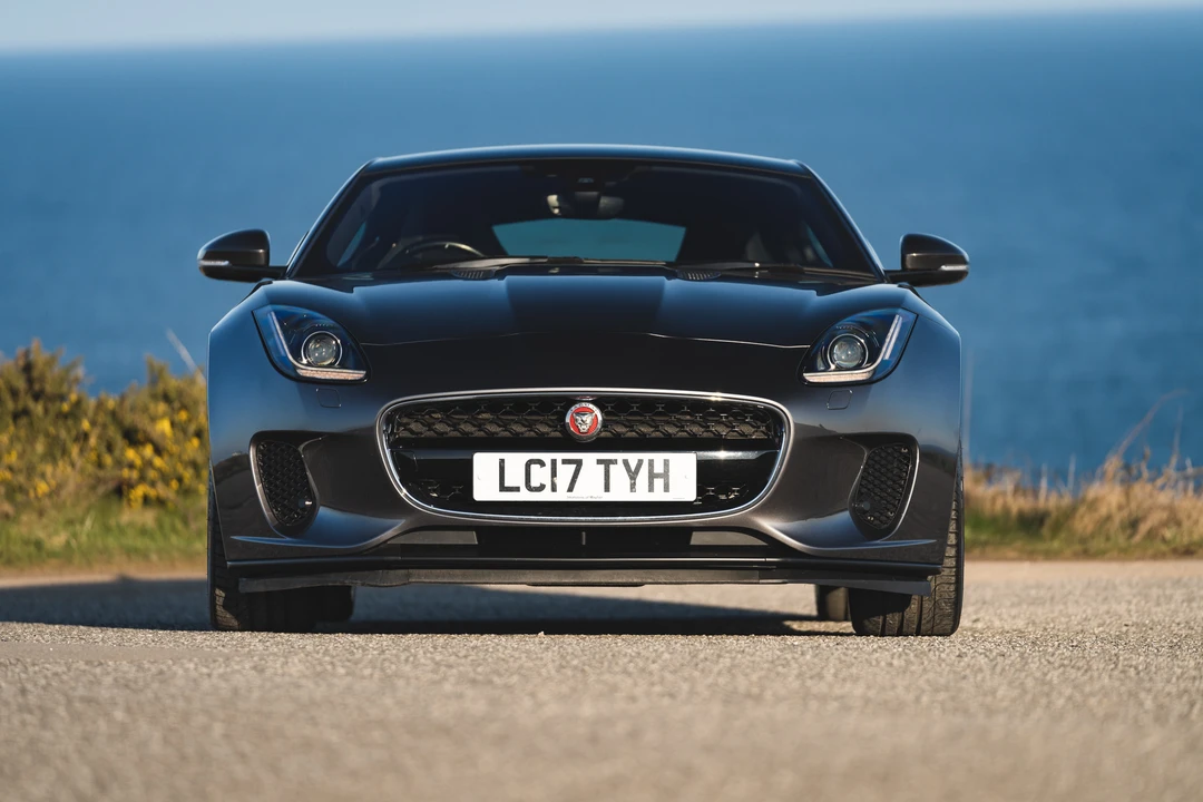 2017 Jaguar F-Type 1st Gen - Image 11 of 31