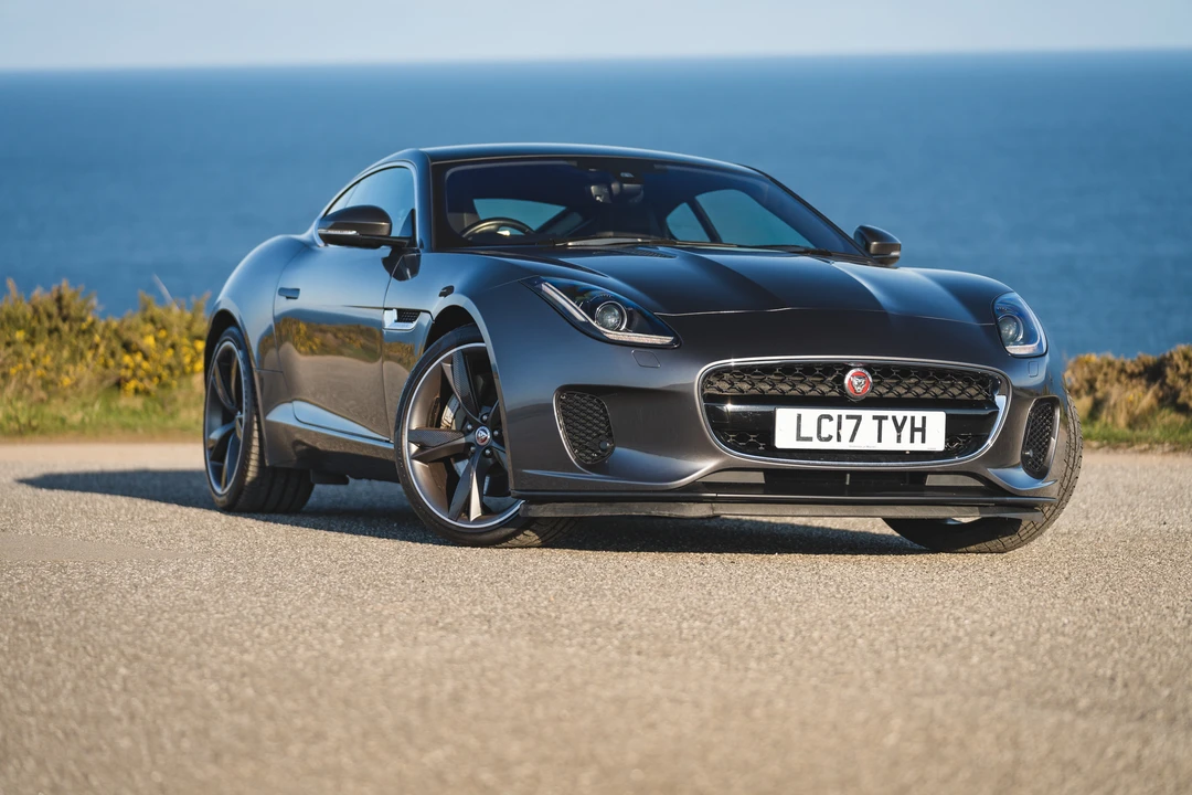 2017 Jaguar F-Type 1st Gen - Image 4 of 31