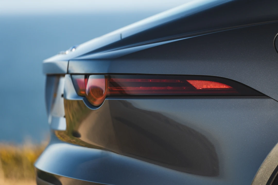 2017 Jaguar F-Type 1st Gen - Image 29 of 31