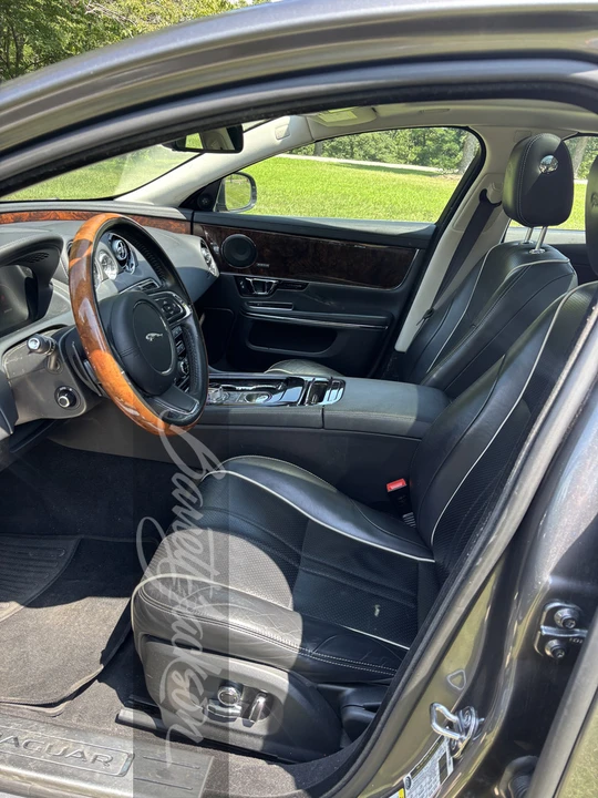 2017 Jaguar X351 XJR - Image 4 of 15