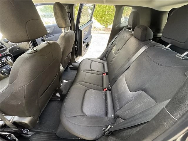 2017 Jeep Renegade - Image 20 of 21