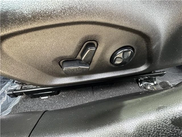 2017 Jeep Renegade - Image 20 of 21