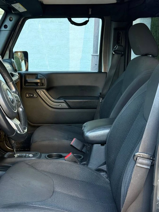 2017 Jeep JK Wrangler - Image 5 of 7