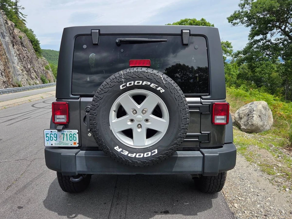 2017 Jeep JK Wrangler - Image 9 of 20