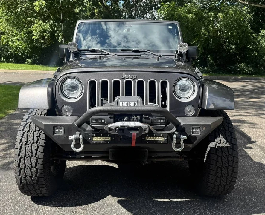 2017 Jeep JK Wrangler - Image 2 of 8