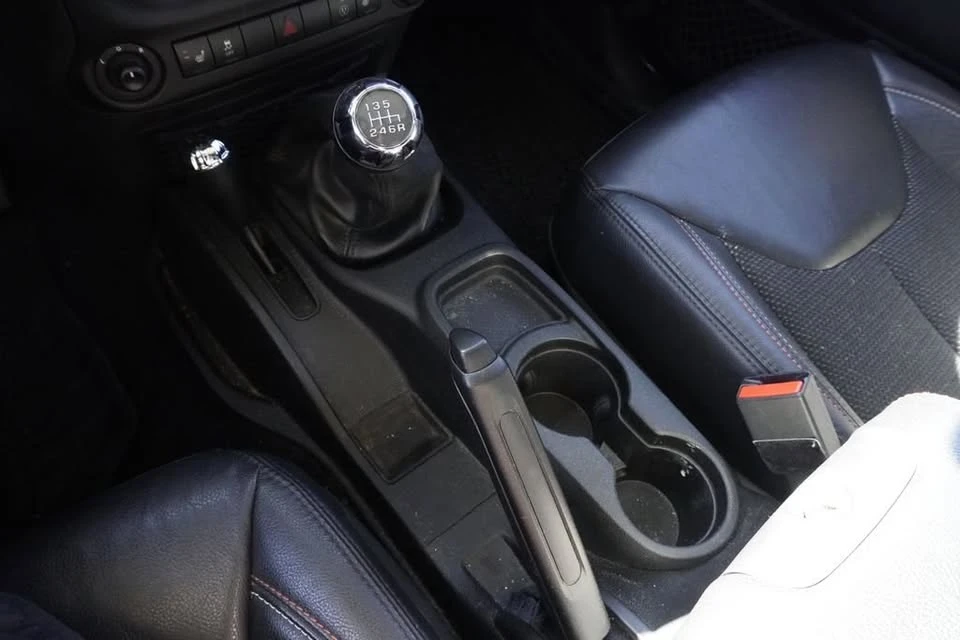 2017 Jeep JK Wrangler - Image 9 of 19