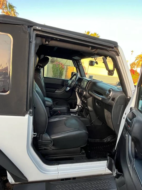 2017 Jeep JK Wrangler - Image 10 of 13