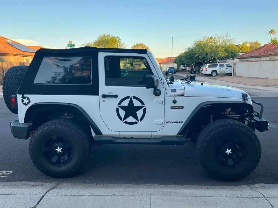 2017 Jeep JK Wrangler - Image 6 of 12