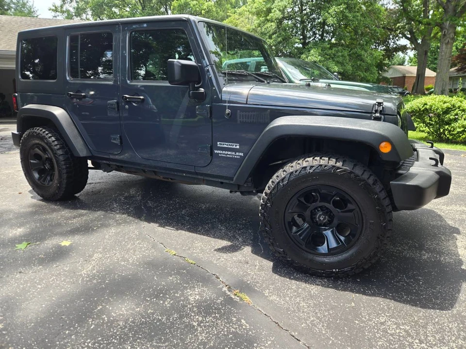 2017 Jeep JK Wrangler - Image 6 of 11
