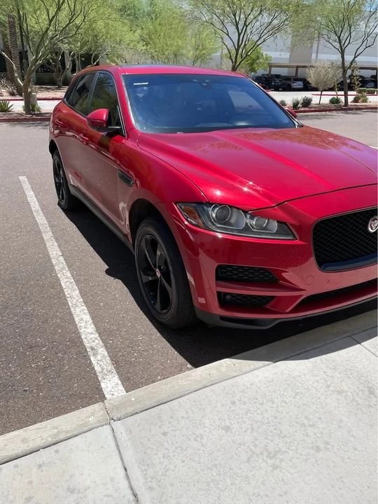 2017 Jaguar F-Pace - Image 10 of 11