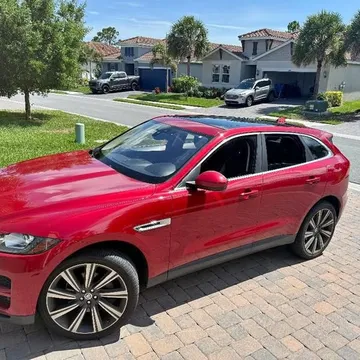 2017 Jaguar F-PACE 35t Prestige