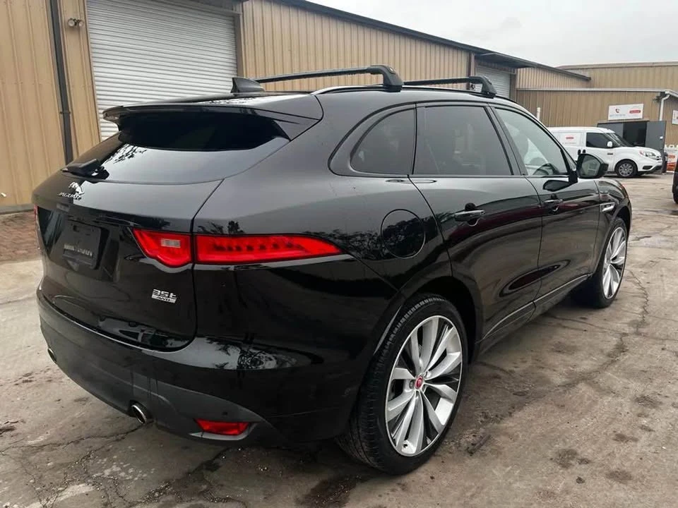 2017 Jaguar E-Pace - Image 8 of 8