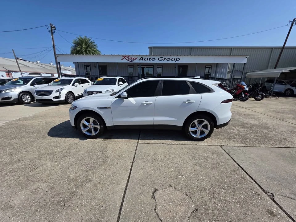 2017 Jaguar E-Pace - Image 3 of 8