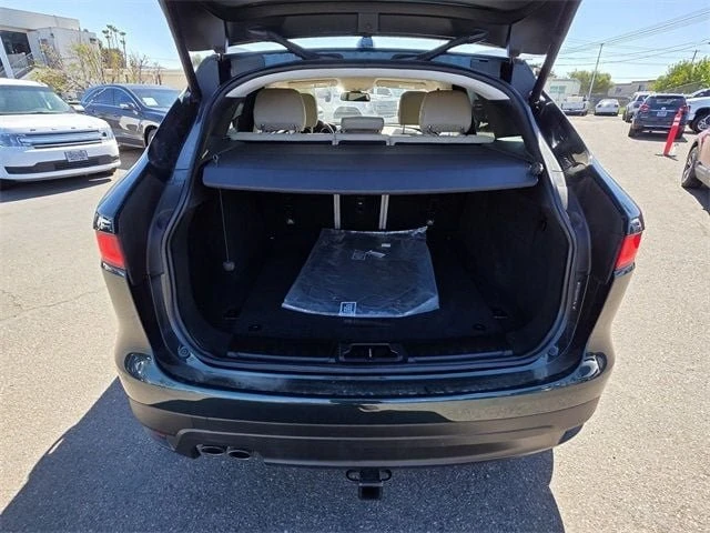 2017 Jaguar F-Pace - Image 15 of 20