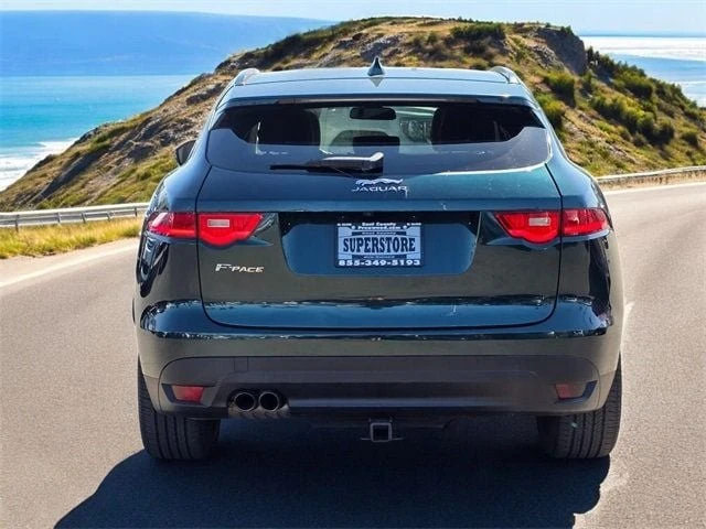 2017 Jaguar F-Pace - Image 7 of 20