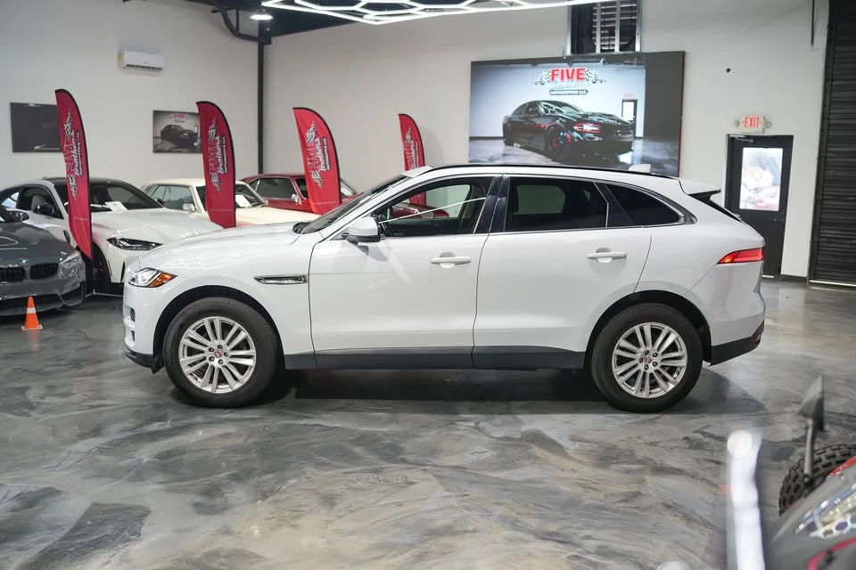 2017 Jaguar F-Pace - Image 15 of 20