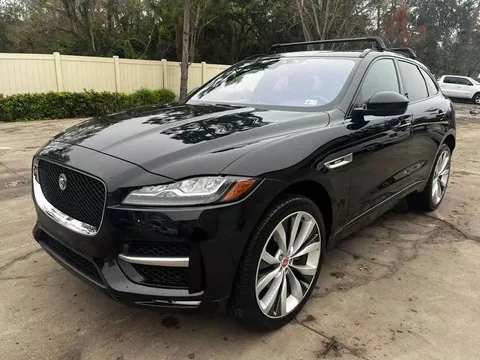 2017 Jaguar F-PACE 35T R-Sport