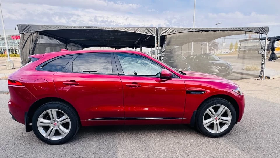 2017 Jaguar F-Pace - Image 3 of 7