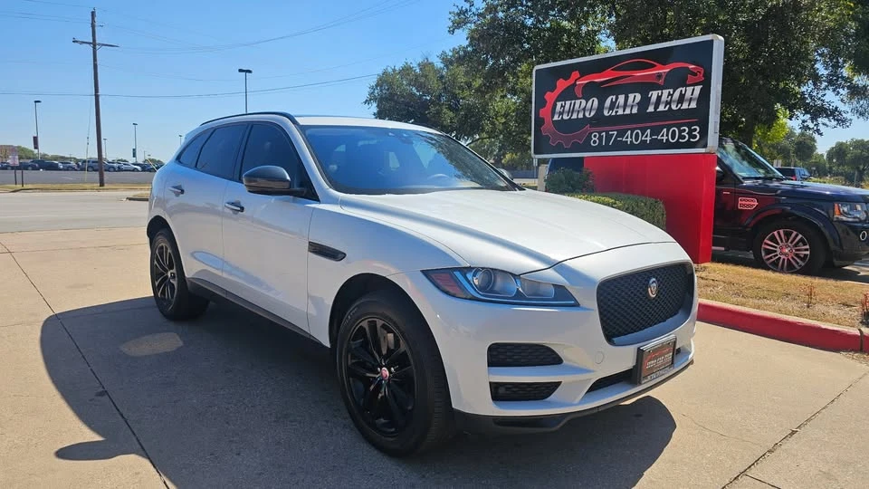 2017 Jaguar F-Pace - Image 6 of 20