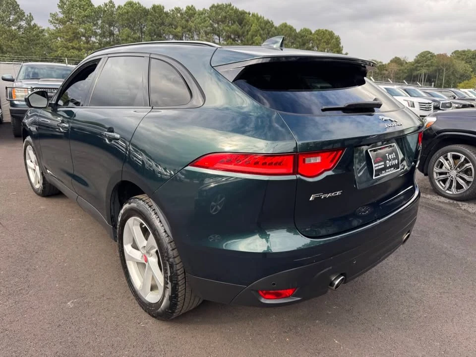 2017 Jaguar F-Pace - Image 4 of 20