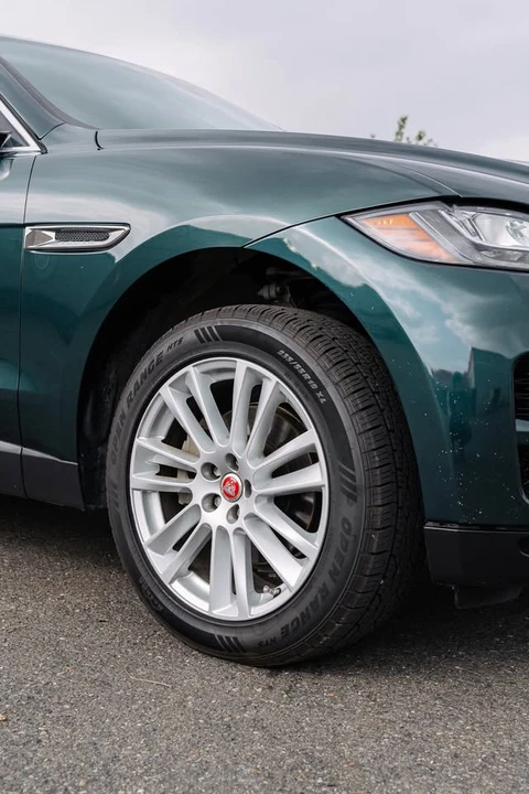 2017 Jaguar F-Pace - Image 7 of 20
