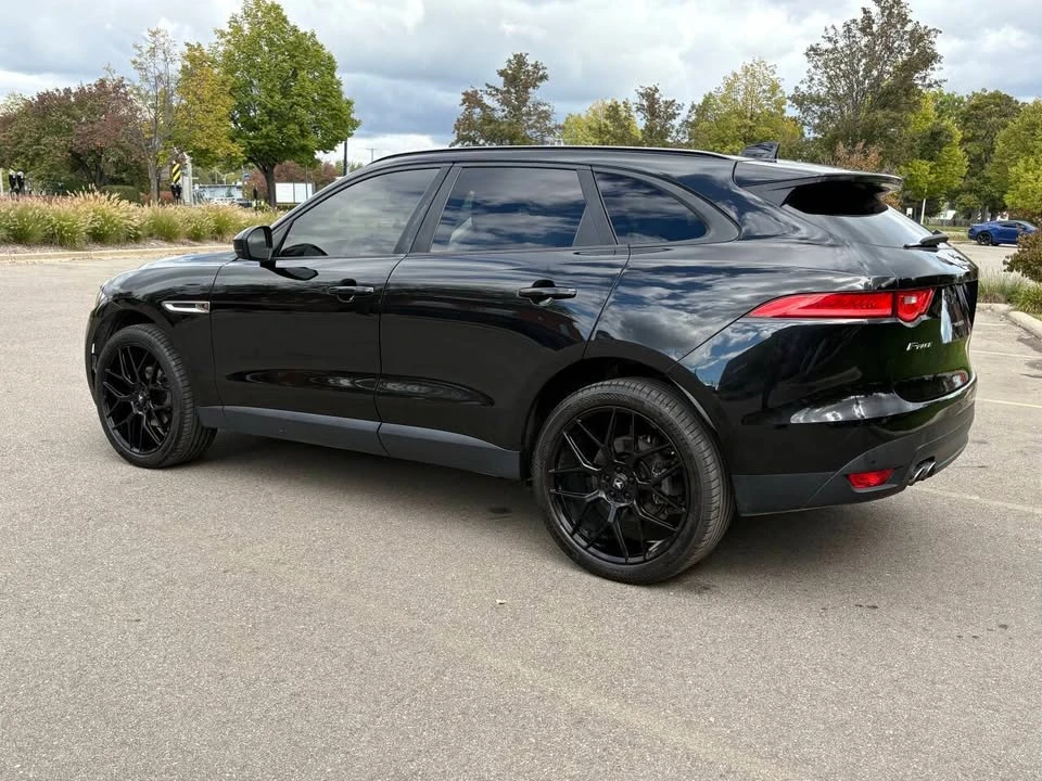 2017 Jaguar F-Pace - Image 15 of 15