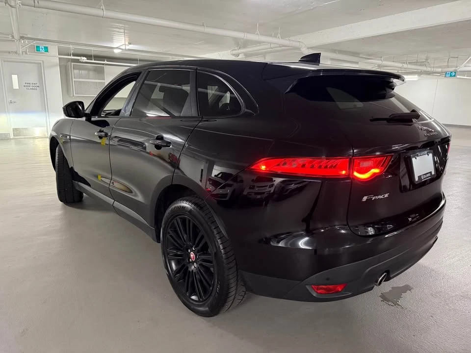 2017 Jaguar F-Pace - Image 6 of 17