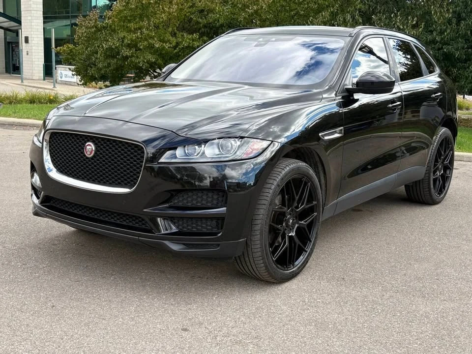 2017 Jaguar F-Pace - Image 3 of 15