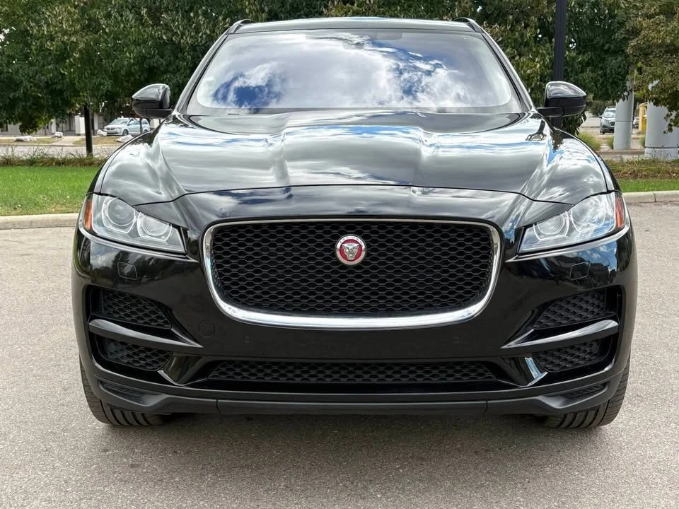 2017 Jaguar F-Pace - Image 4 of 15