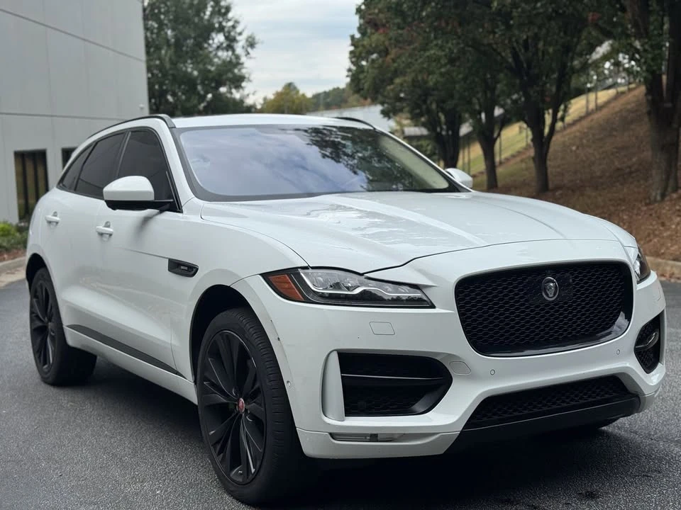 2017 Jaguar F-Pace - Image 7 of 20