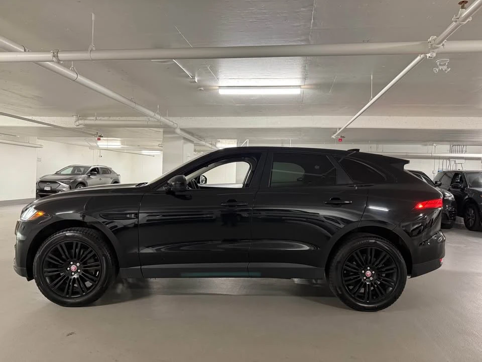 2017 Jaguar F-Pace - Image 7 of 17