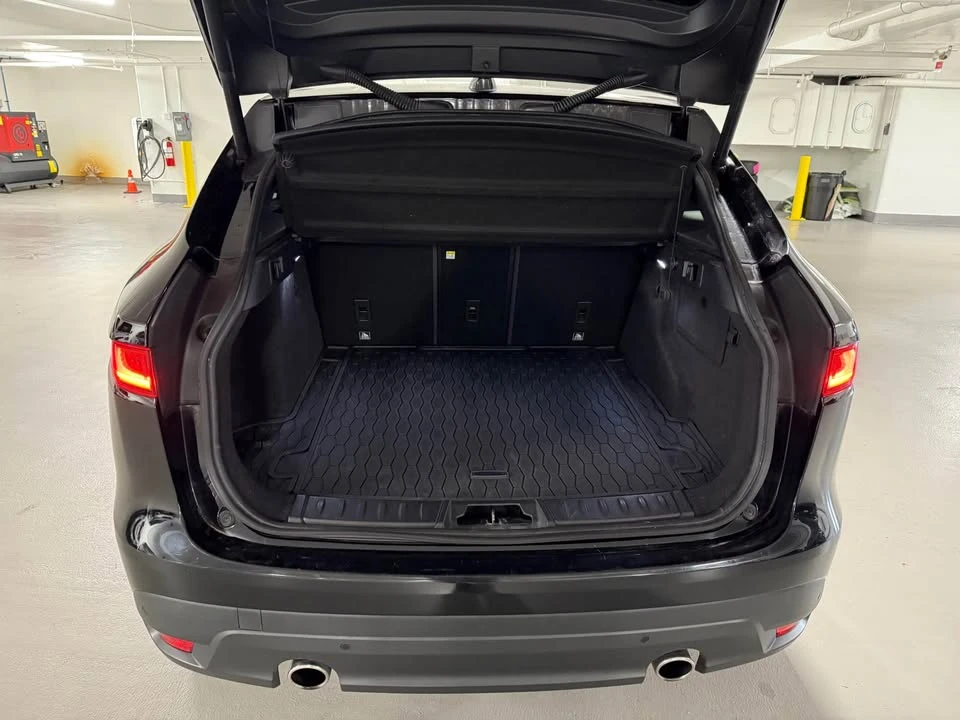 2017 Jaguar F-Pace - Image 17 of 17