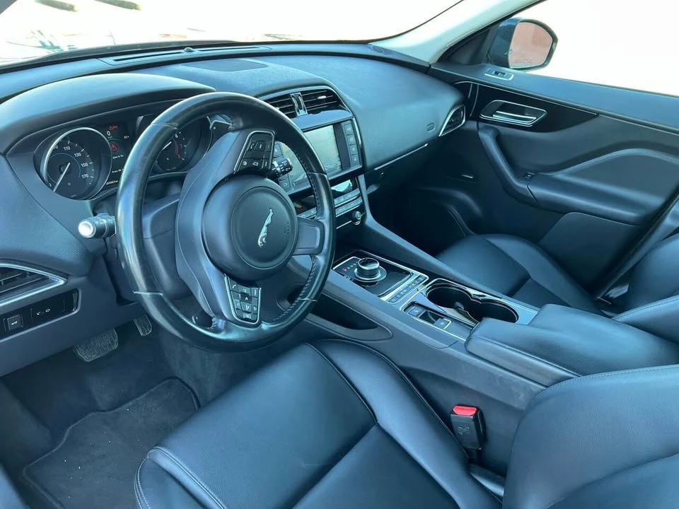 2017 Jaguar F-Pace - Image 17 of 20
