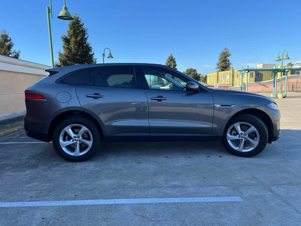 2017 Jaguar F-Pace - Image 13 of 20