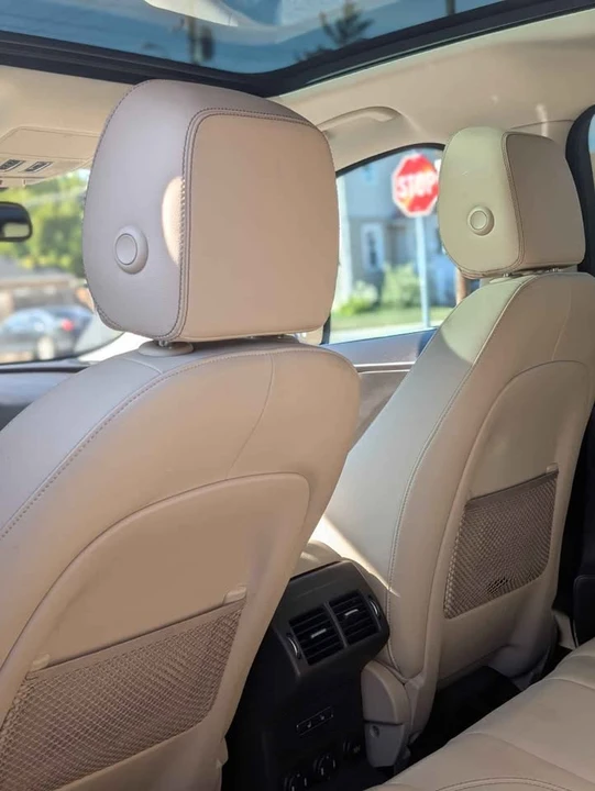 2017 Jaguar F-Pace - Image 11 of 13