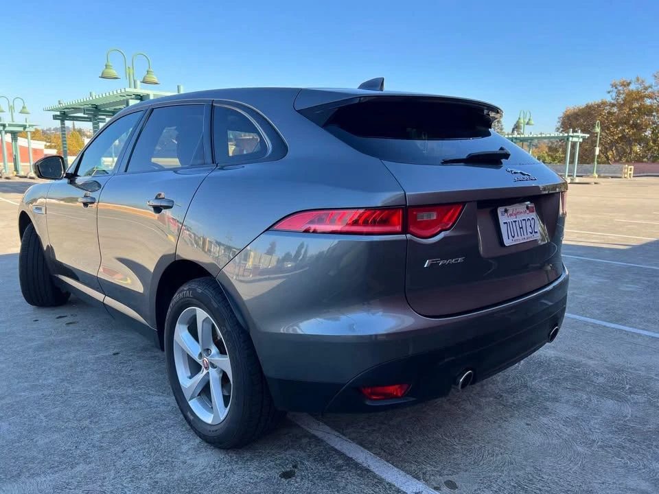 2017 Jaguar F-Pace - Image 7 of 20