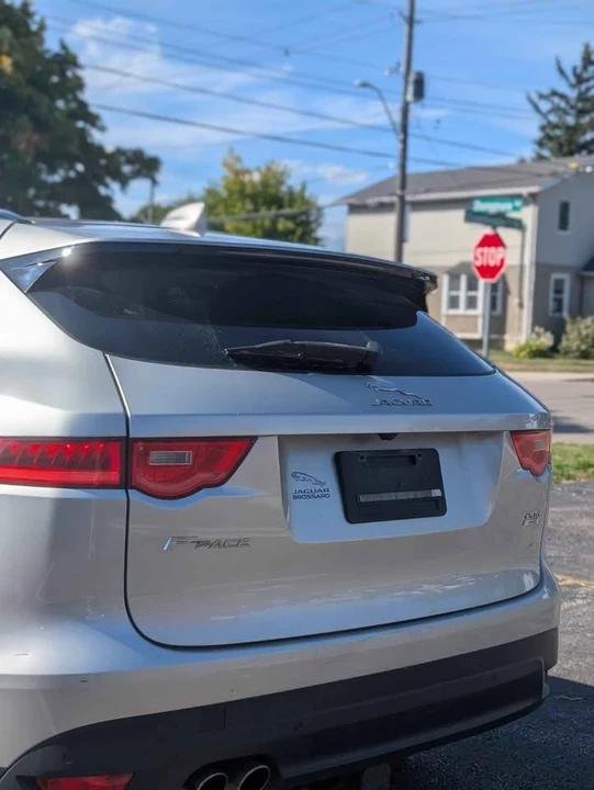 2017 Jaguar F-Pace - Image 12 of 13