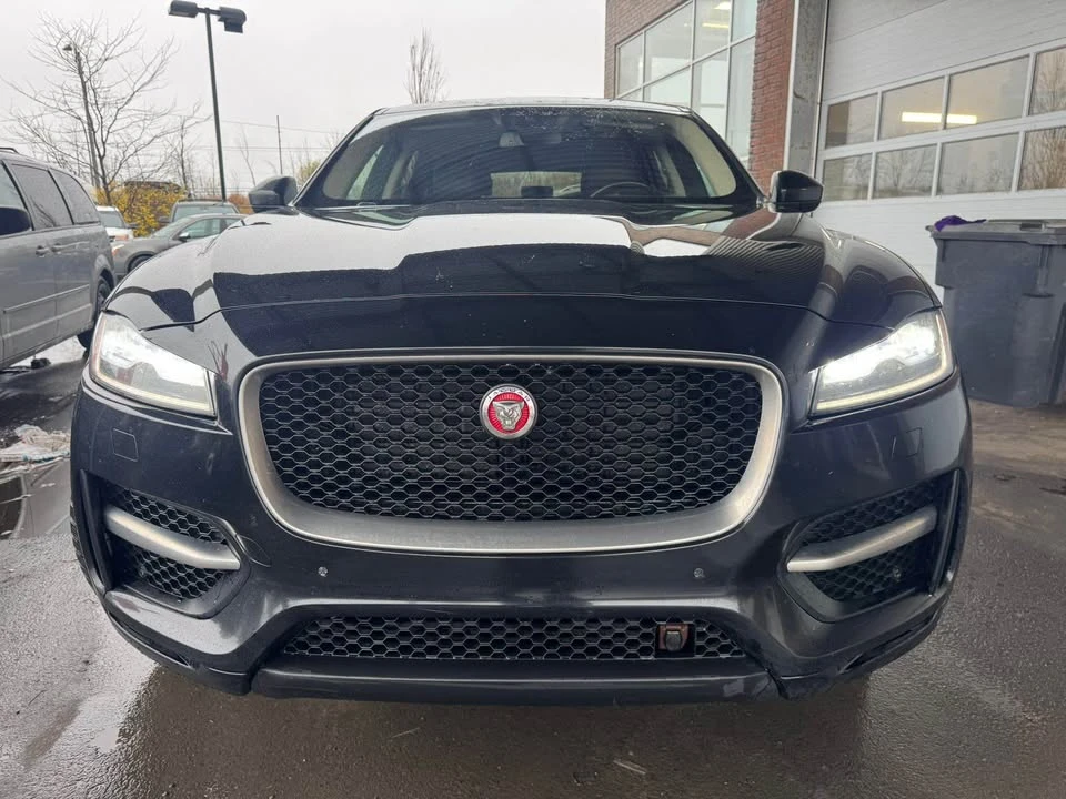 2017 Jaguar F-Pace - Image 2 of 12