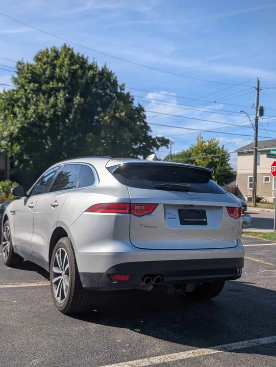 2017 Jaguar F-Pace - Image 13 of 13