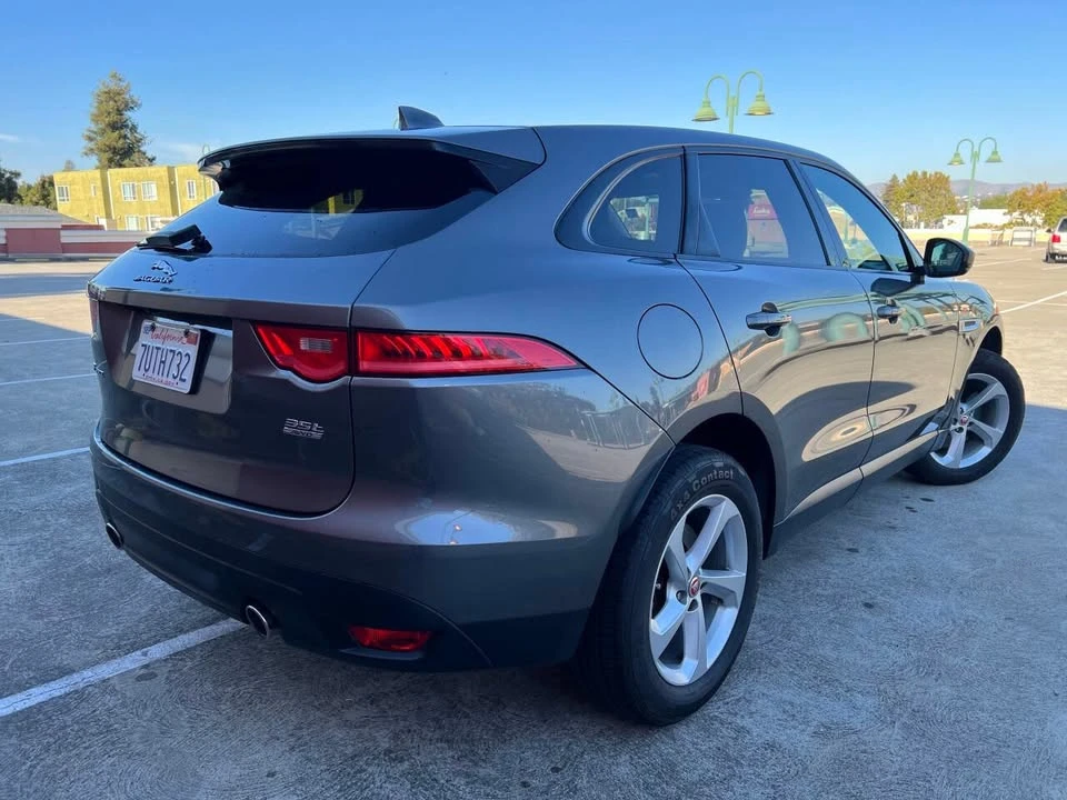 2017 Jaguar F-Pace - Image 11 of 20
