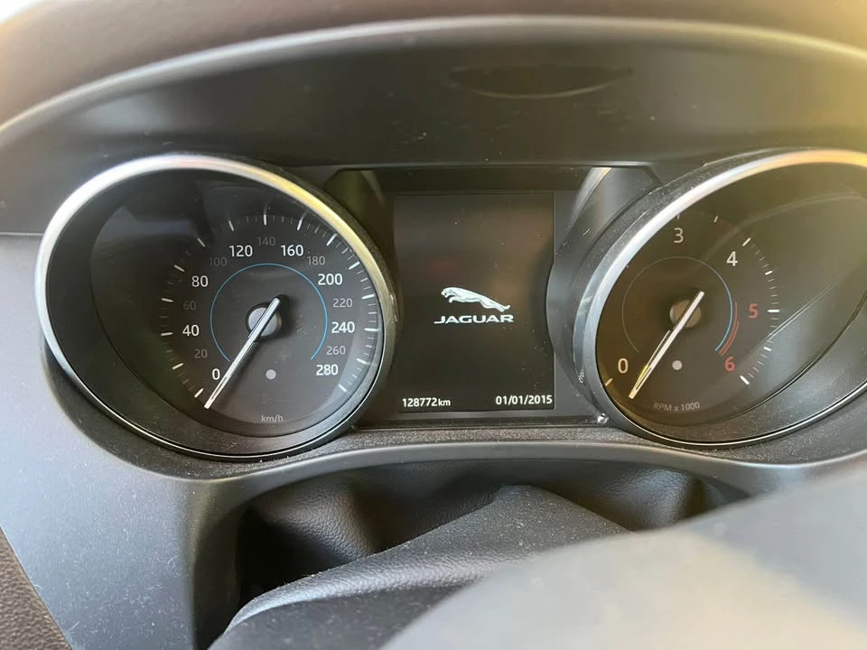 2017 Jaguar F-Pace - Image 7 of 8