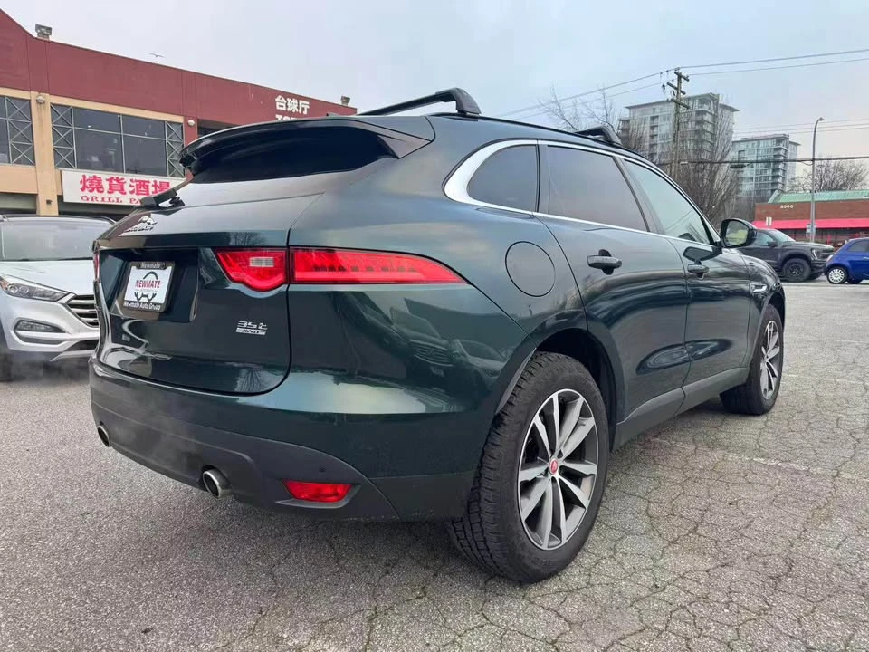 2017 Jaguar F-Pace - Image 7 of 15