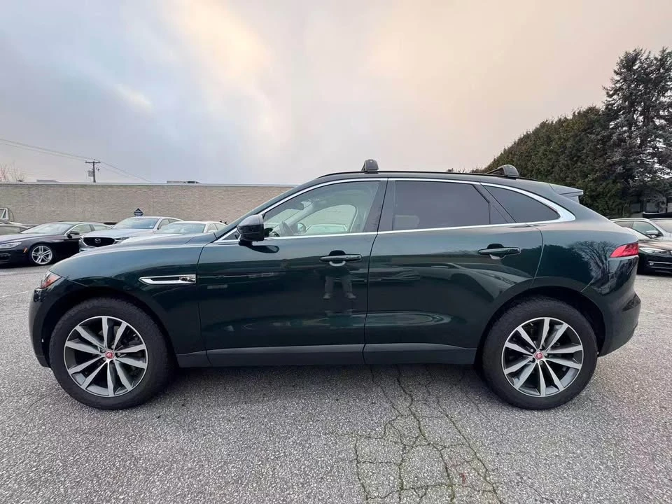 2017 Jaguar F-Pace - Image 10 of 15