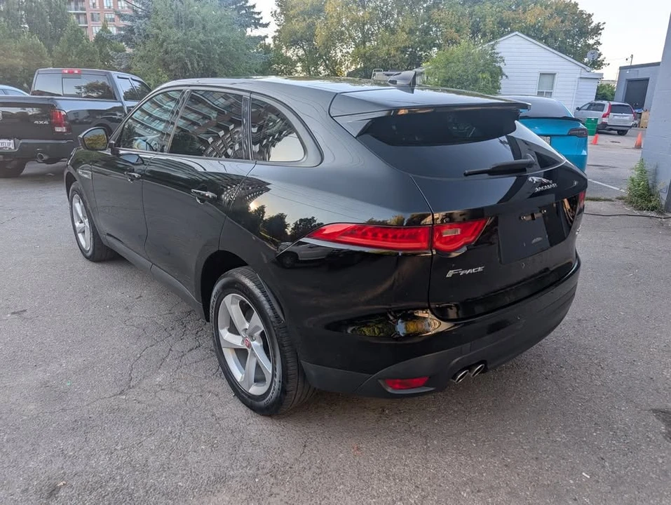 2017 Jaguar F-Pace - Image 7 of 19